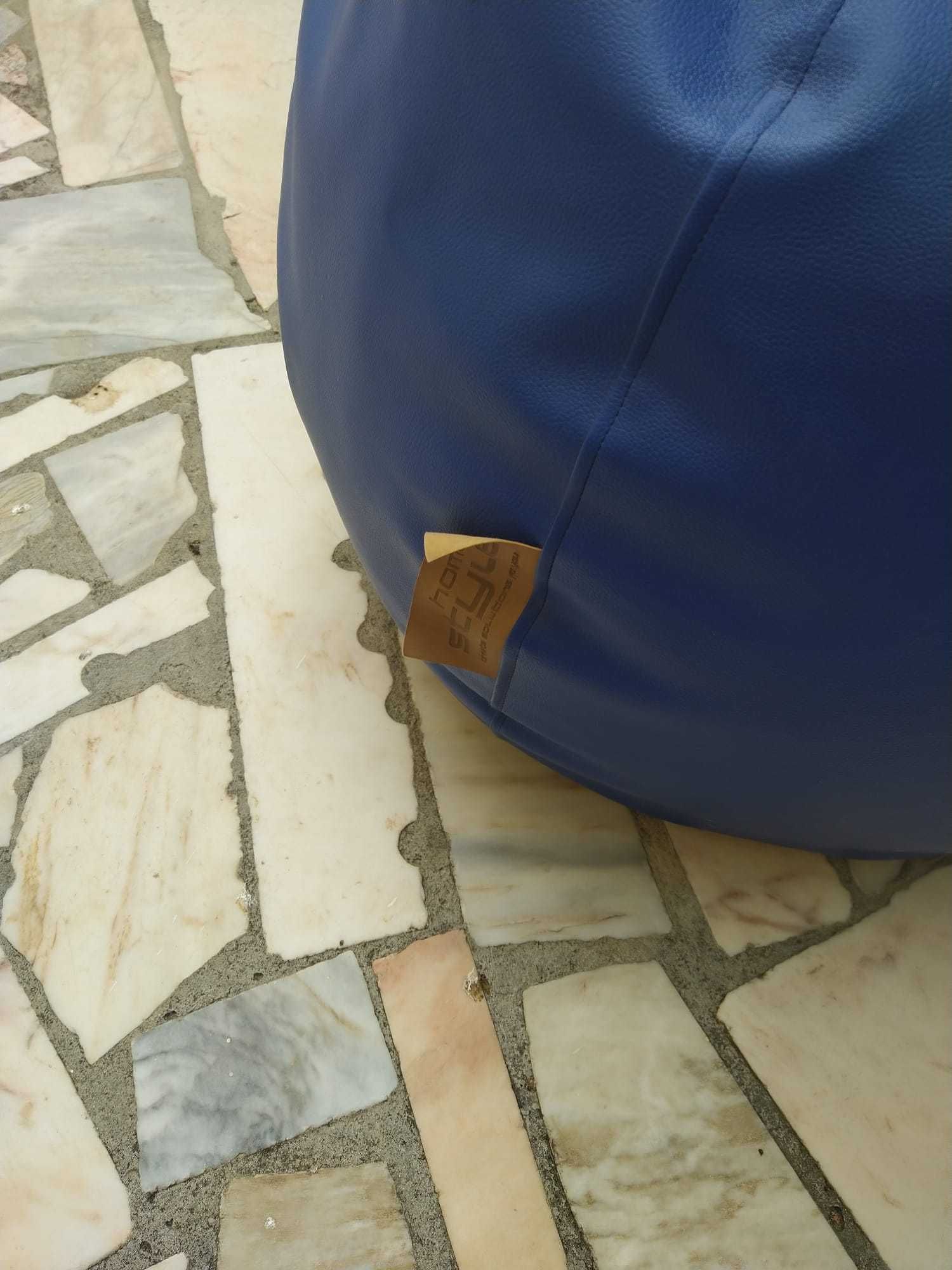 sofa pofe de sala ou quarto