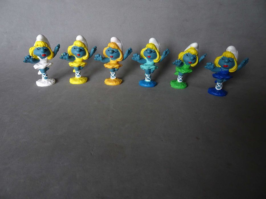 Figuras em PVC várias da coleção Estrumpfes Estrunfes