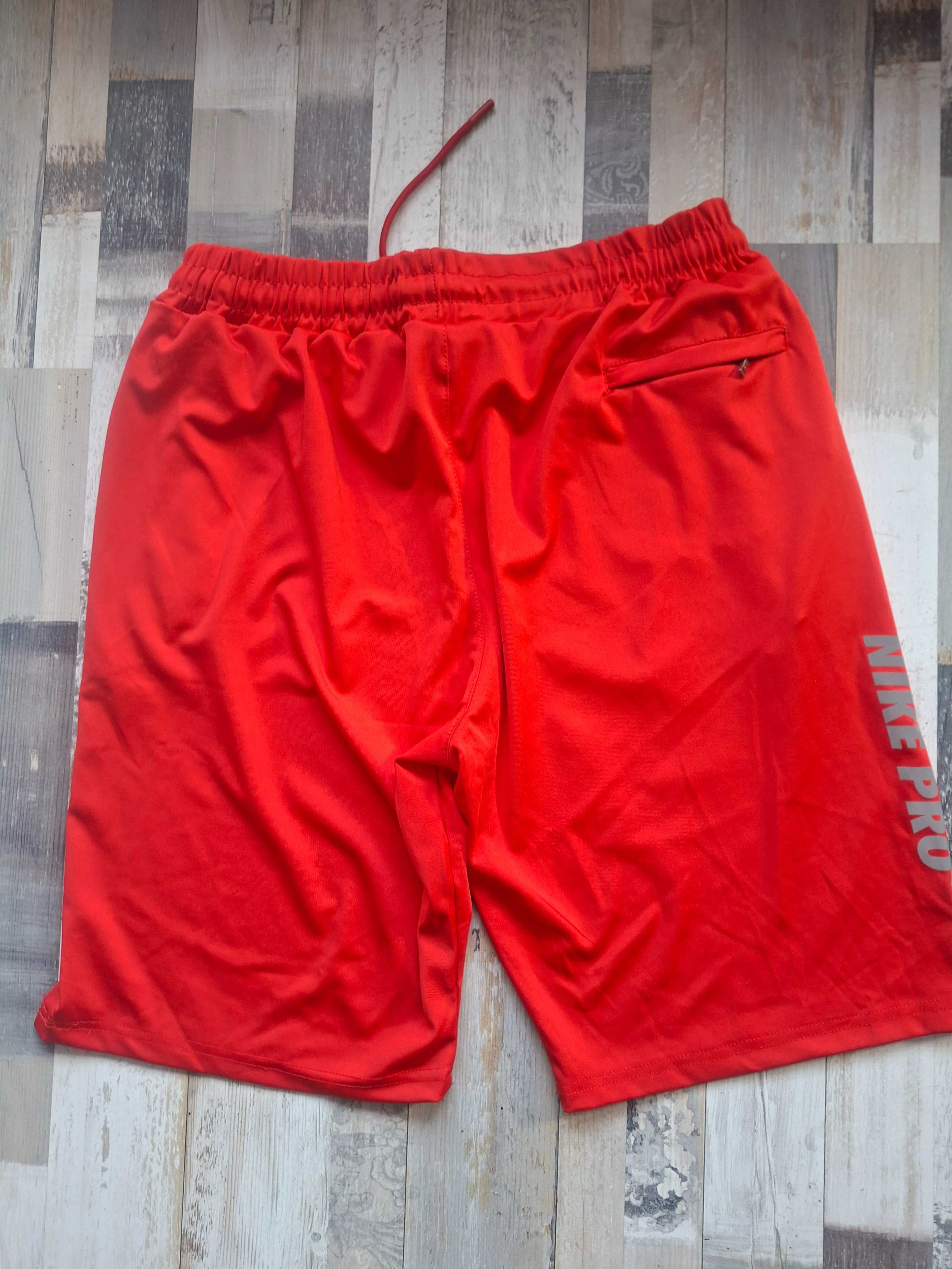 Czerwone spodenki Nike roz. XL sportowe