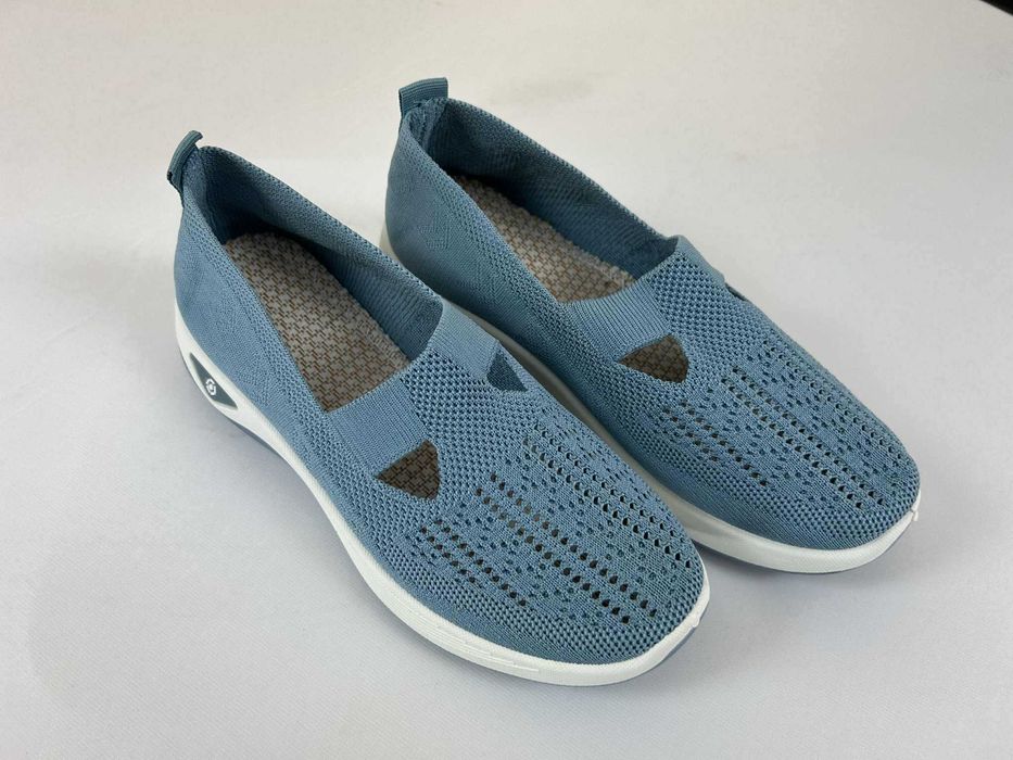 Damskie sneakersy niebieskie nowe 36