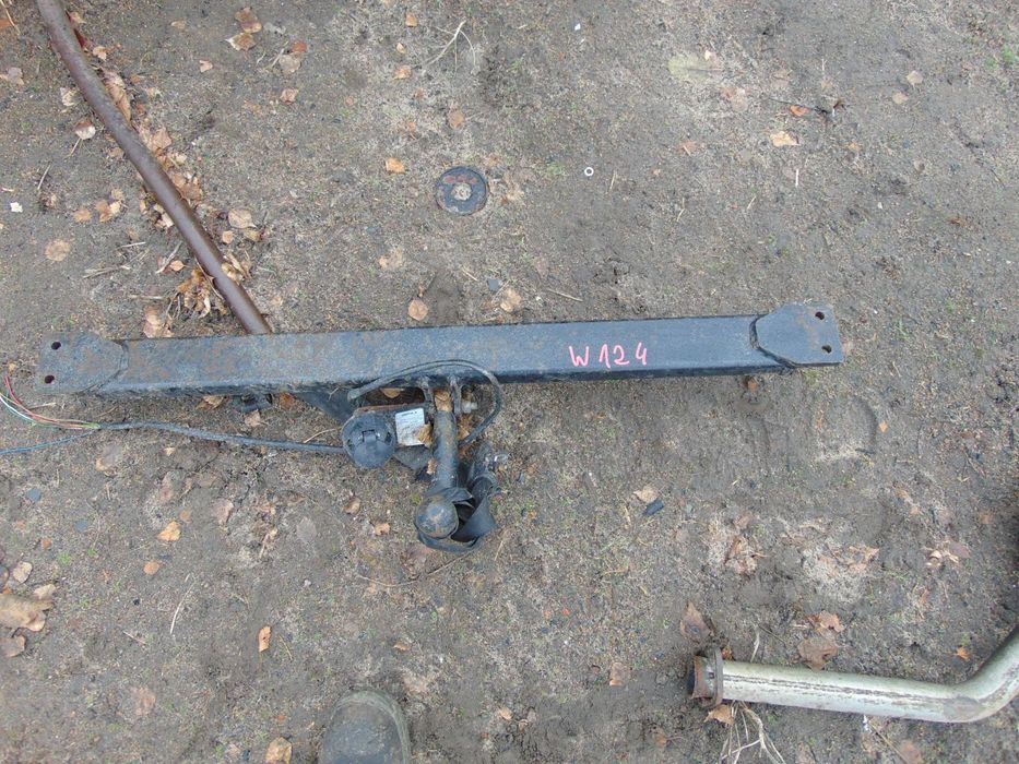 Hak holowniczy mercedes w124