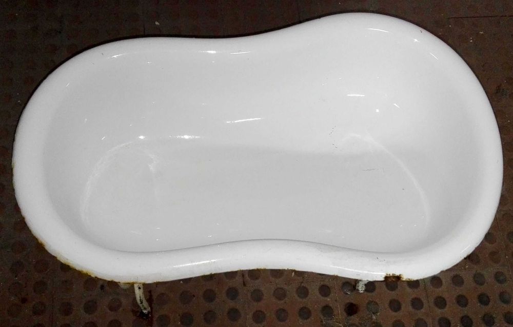 Bidé esmaltado antigo