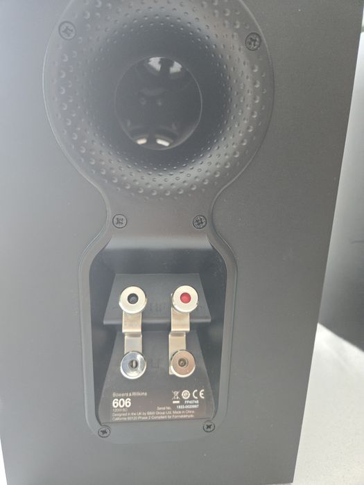 Głośniki Bowers&Wilkins 606 B&W