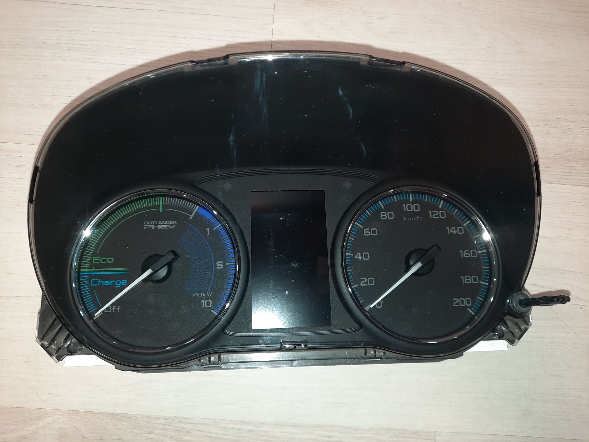 Панель приборів спідометр Mitsubishi Outlander lll гібрид