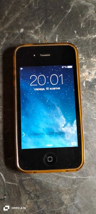 Продам iphone 4s apple