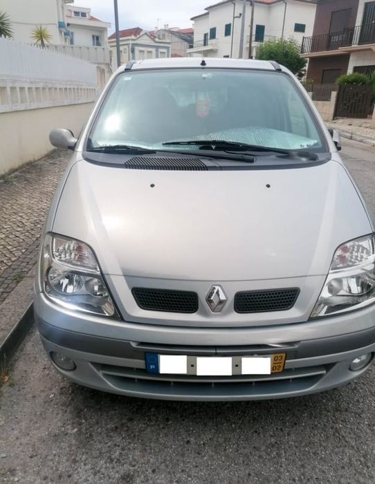 Renault Scenic 1.9 DCi