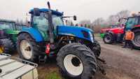 New Holland T 7060