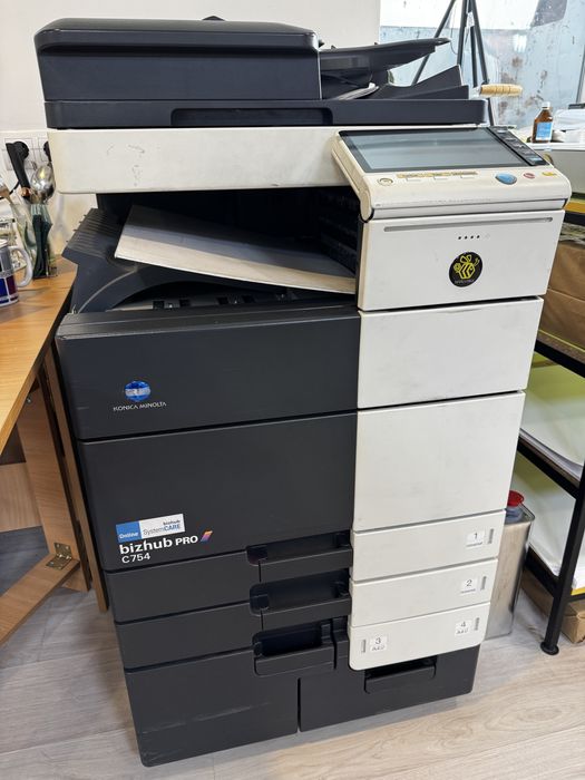 Принтер Konika Minolta bizhub pro c754