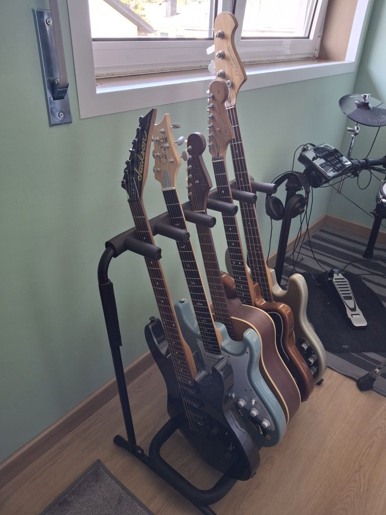 Stand para 5 guitarras