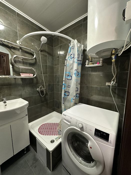 Здається 2-кімнатна квартира по вул. Івана Гонти