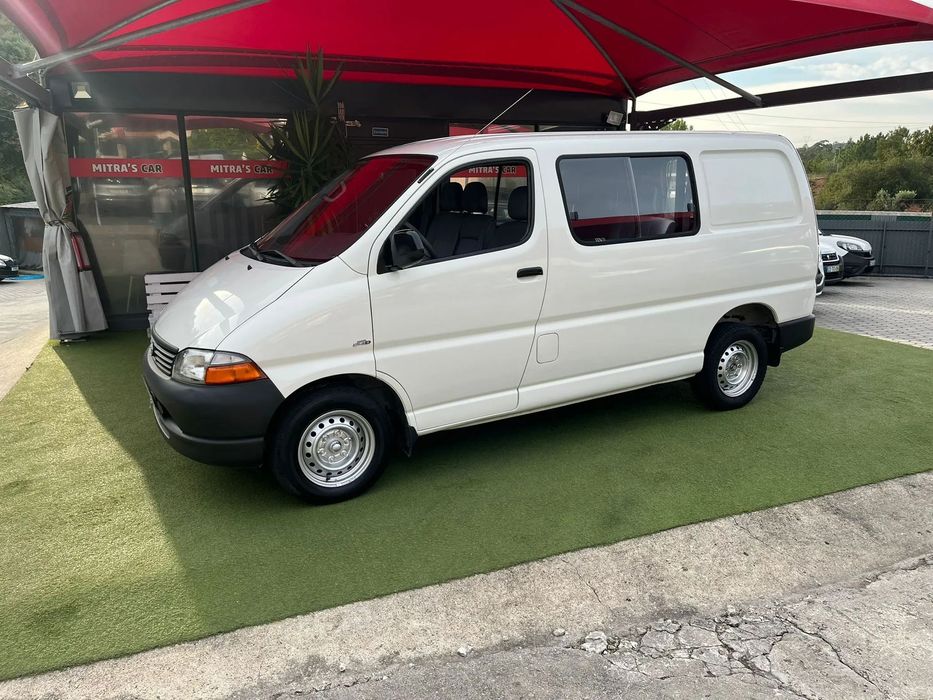 Toyota HiAce 2.5 D-4D C. Service 2.6T