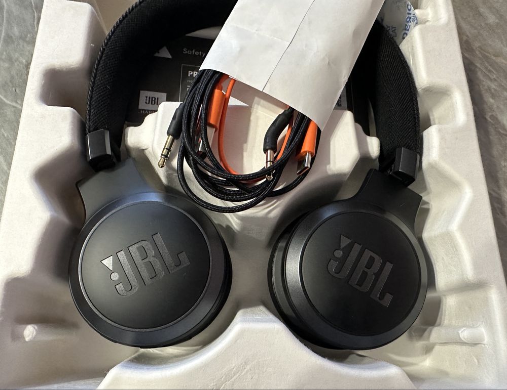 Безпровідні навушники JBL Live 675NC Black Оригінал (JBL Live 670 NC)