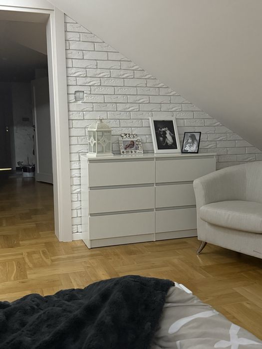 Komoda biala szuflady
