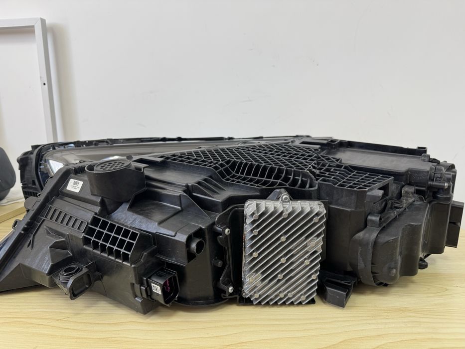 Audi Q7 matrix 2019 -2025 р, передні фари