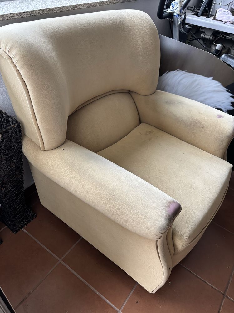 Sofá cama de 3 lugares + 2 sofas individuais