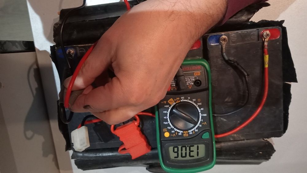 Дитячий електромотоцикл