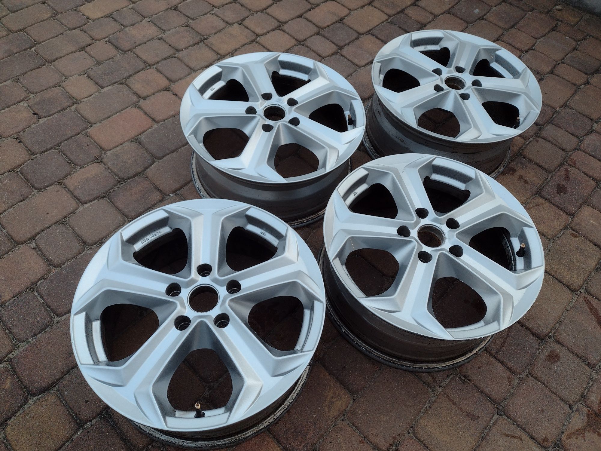 Alufelgi 17 " 5*120 VW T5,T6  super stan