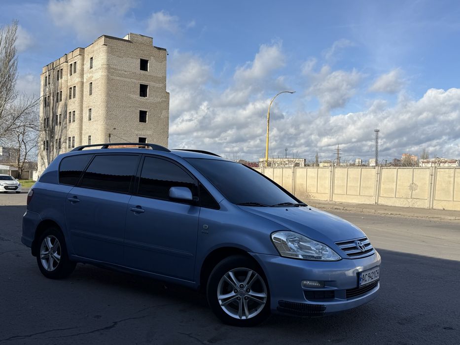 Тойота корола верса