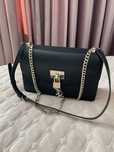 Шкіряна сумка DKNY Donna Karan модель Elissa