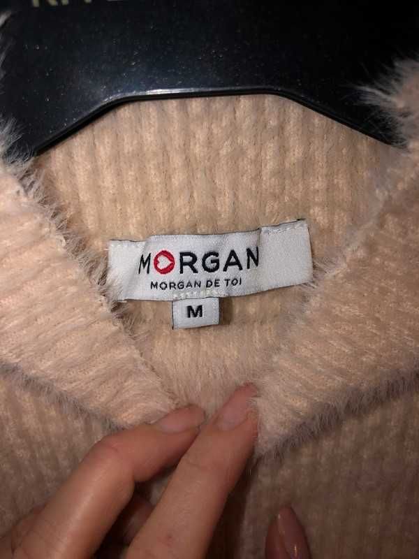 Półgolf sweter futrzany z ozdobnymi złotymi guzikami Rozm XS - S - M