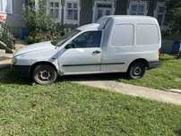Продаю Seat Inka 2002