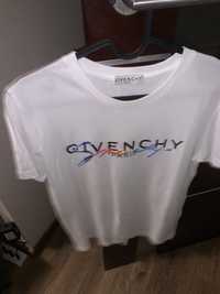 Koszulka Givenchy