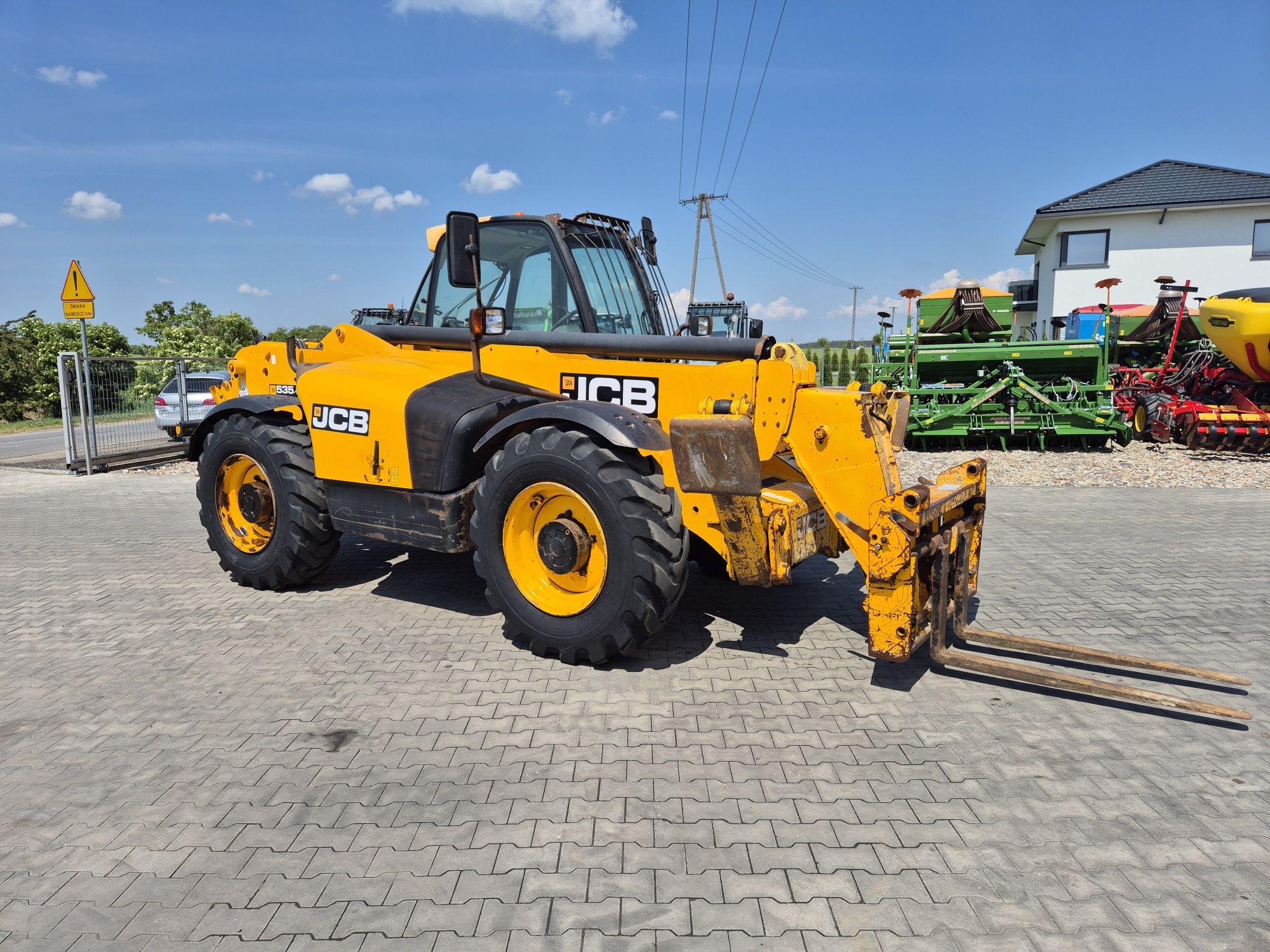 Ładowarka teleskopowa JCB 535-125 Mnitou 535-140