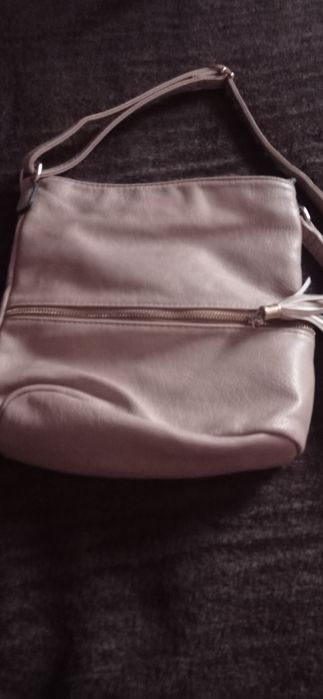 Torebka listonoszka skóropodobna na ramię