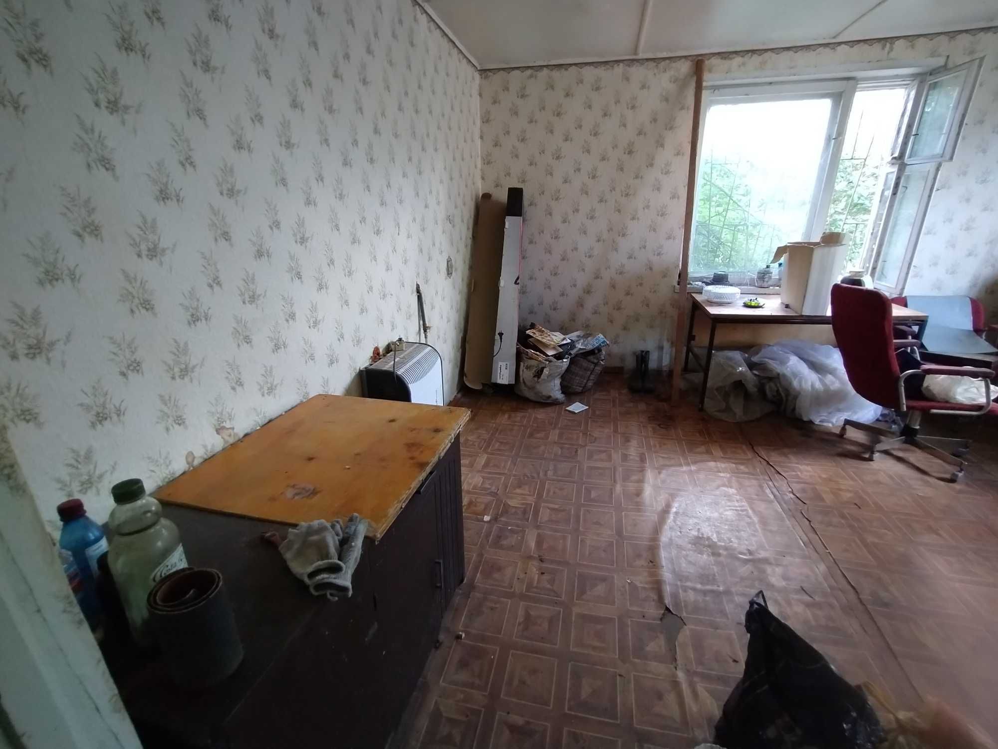 Продається дачний будинок