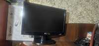 Монитор 19" LG Flatron