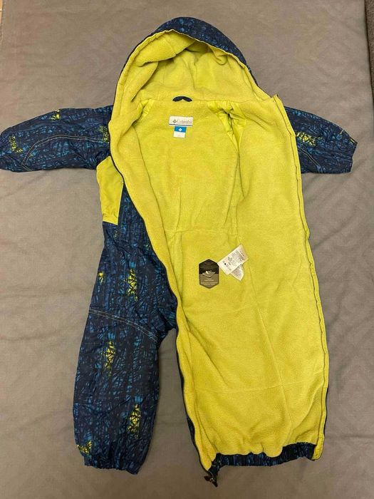 Продам яскравий зимовий комбінезон Columbia (орігінал) 3Т