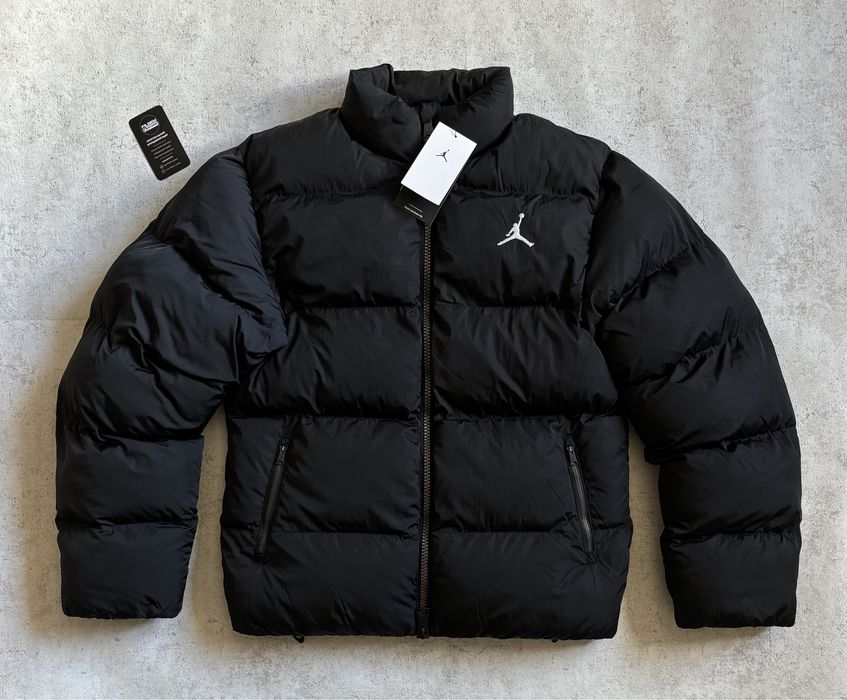 ОРИГІНАЛ! Куртка/пуховик Jordan Essentials чорна | S