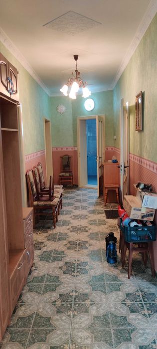 Большой дом, 4 комнаты+кухня, сад гараж. д. Чома, г. Берегово