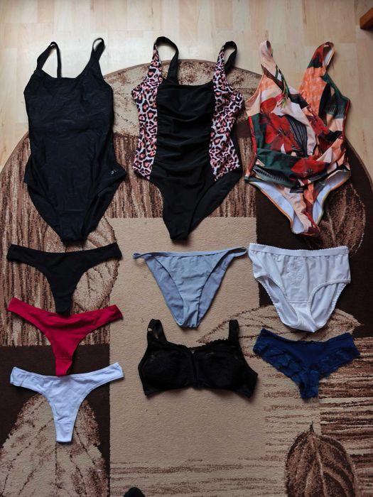 Komplet bielizny - stringi XL biustonosz 85 C - Zestaw 10 szt bielizny