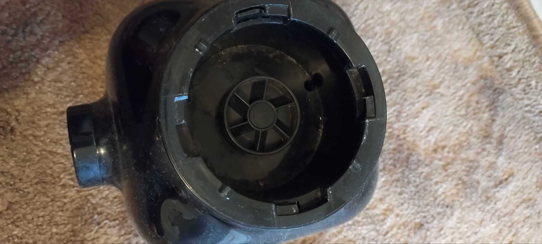 Blender kielichowy PHILIPS HR2104/90 ( sam czarny mechanizm)
