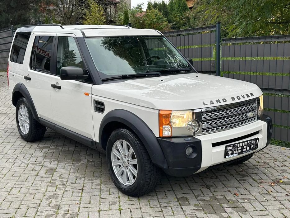 Land Rover Discovery 4.4 /V8/Benzyna/ Ładny Stan /Sprawny /Zadbany/ Dobrze Wyposażony