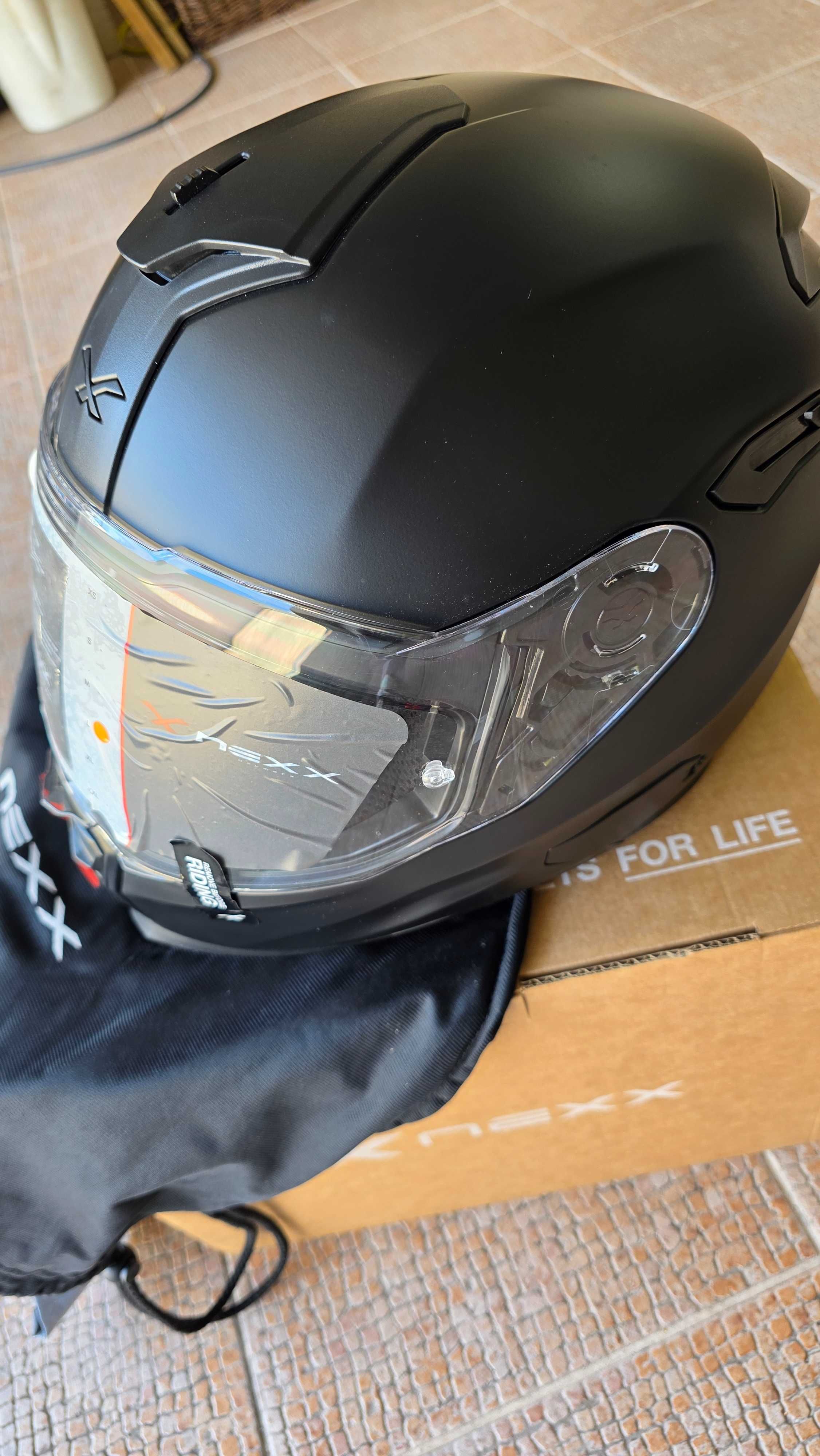 Capacete integral NEXX SX100 NOVO COR: Preto mate - tamanho L