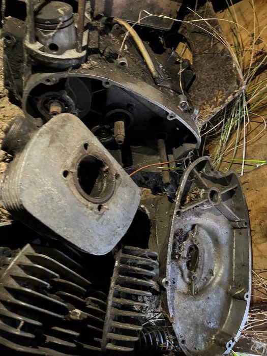 Двигун іж Юпітер 3 в розібраному стані