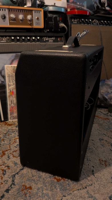 Fender Deluxe Reverb '68 RI + speaker UPGRADE