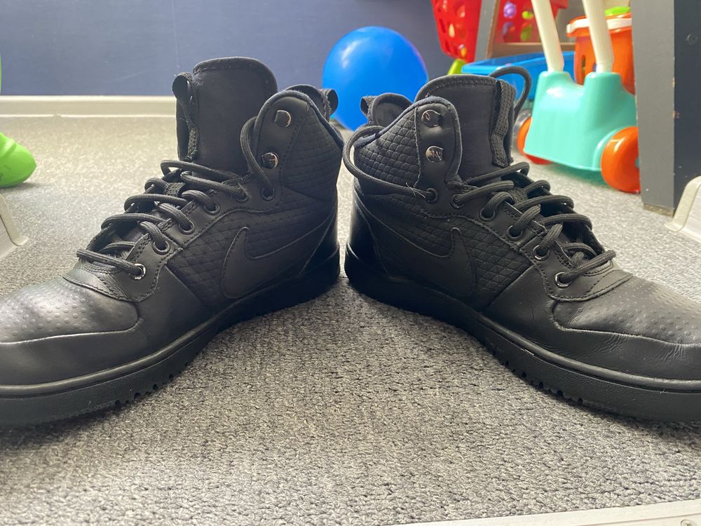 Ботинки, кроссовки  nike 42 р