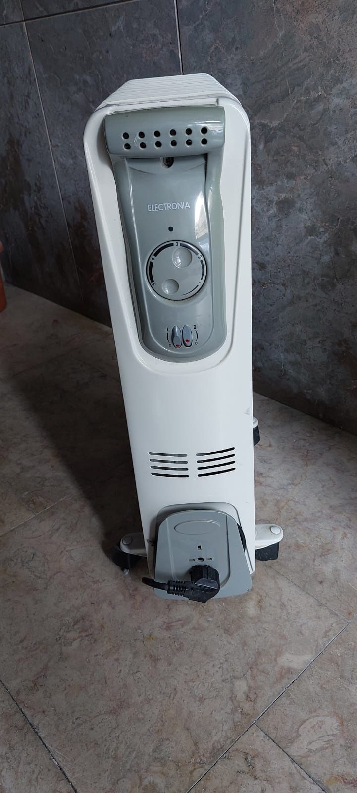 Radiador óleo em bom estado