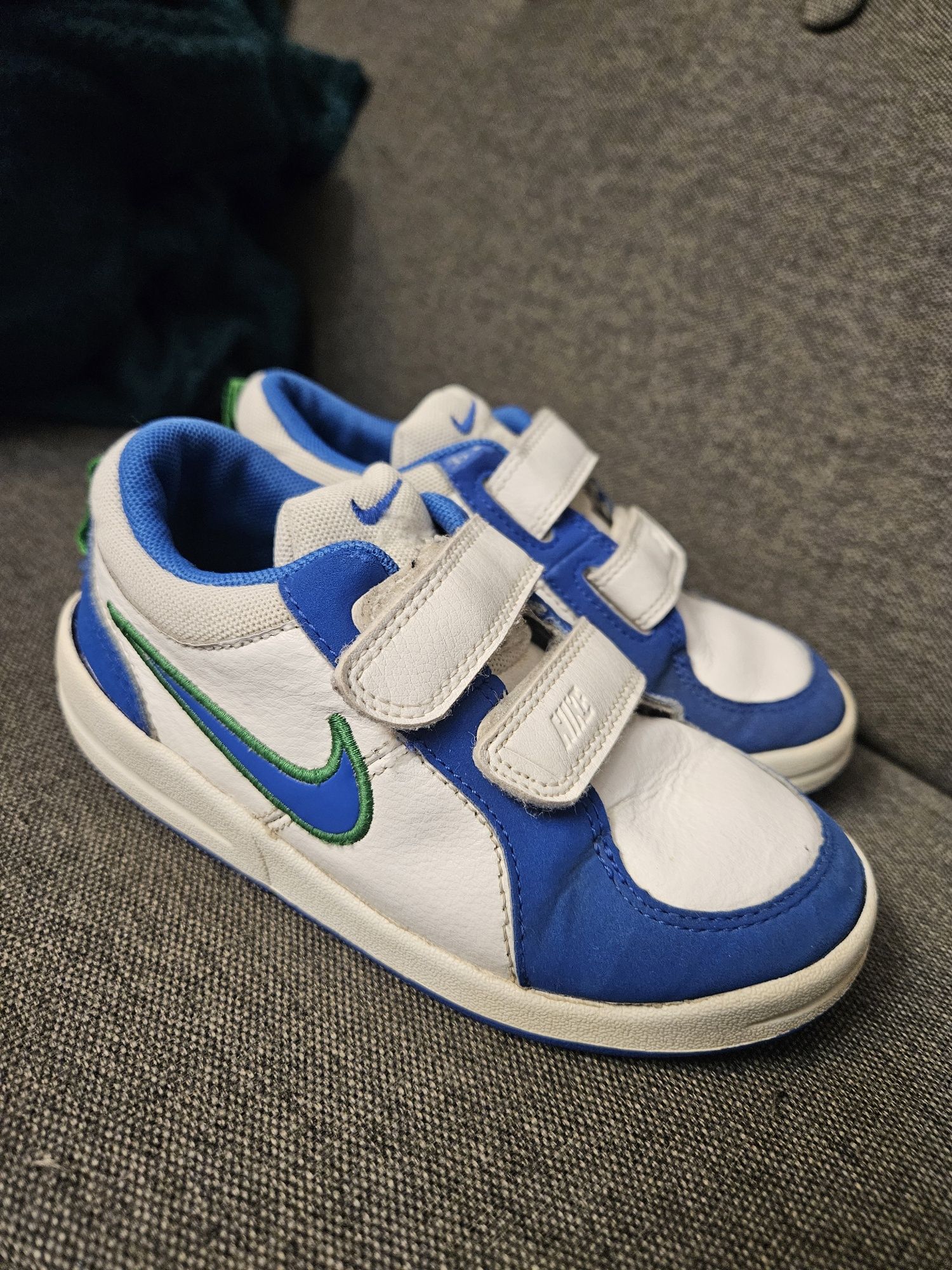 Adidasy Nike 26,5