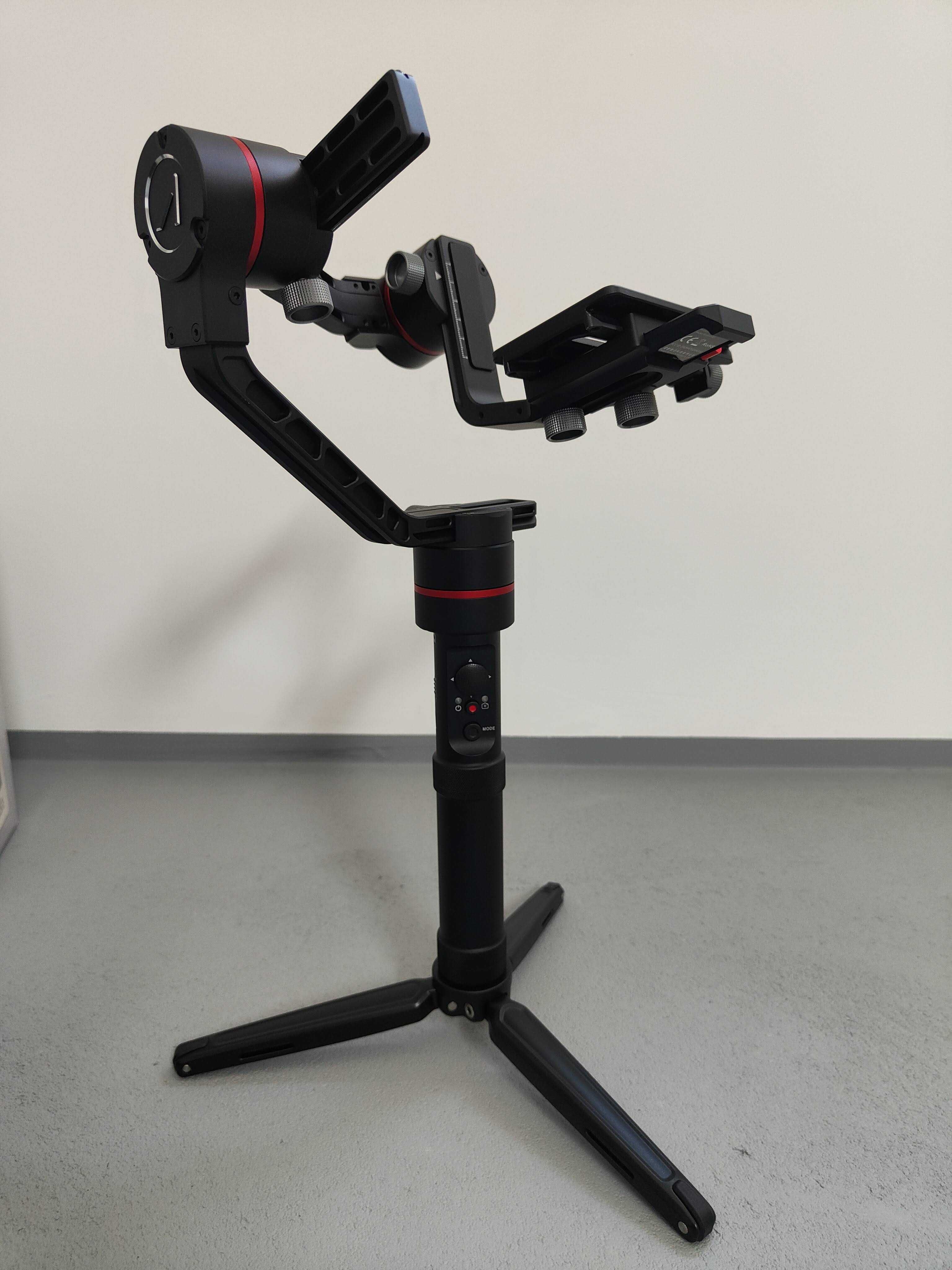 Estabilizador gimbal Accsoon A1 para câmaras fotográficas até 2,5 kg