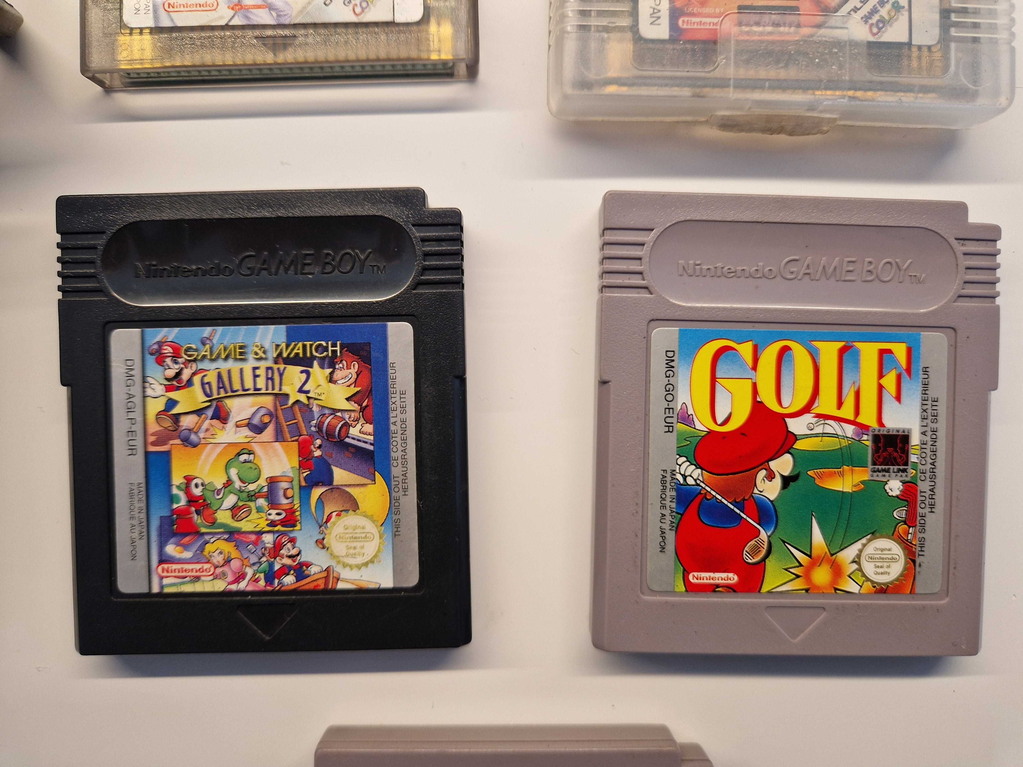 Gameboy Color roxo com 7 jogos, cabo para conectar 2 gameboys e bolsa