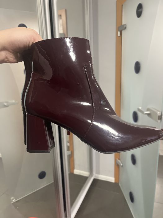 Лаковані ботиночки 42 розмір