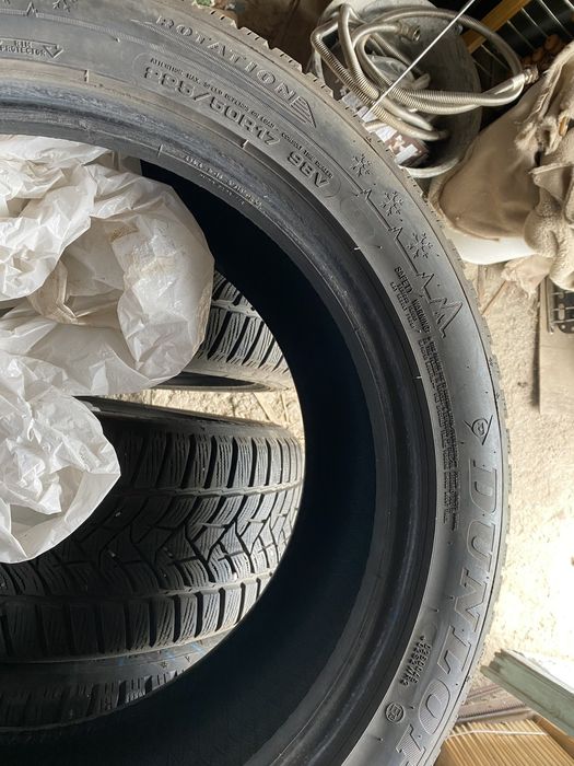 Зимові шини 225/50/17 98V Dunlop Winter Sport 5