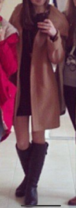 Кашемірове пальто на утепленні з капюшоном