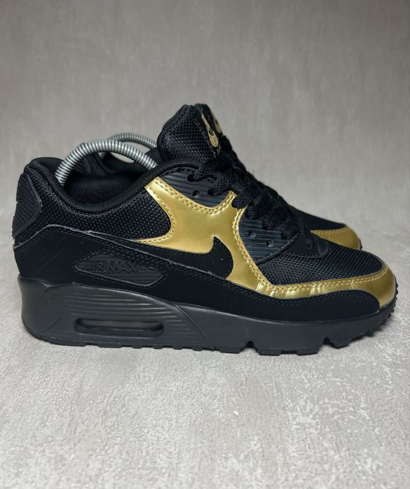 Кросівки Nike Air Max 90 Essential Black Gold