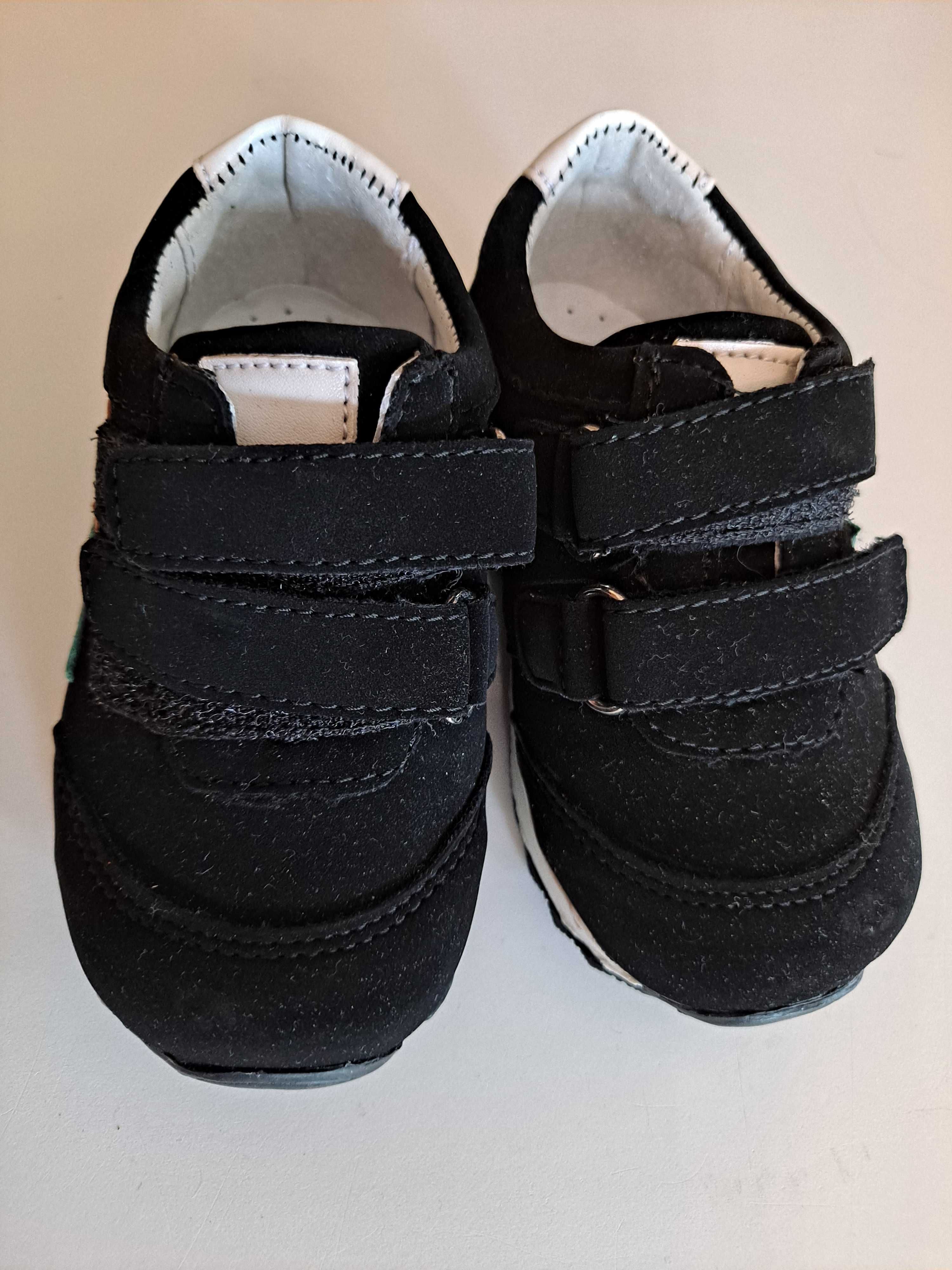 sprzedam: nieużywane buty chłopięce r. 21, Kornecki