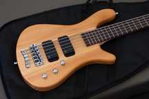 Warwick RB Streamer Standard 5 Cordas + Saco Gator